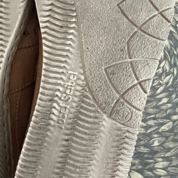 Josef Seibel Tan Perforated Slip-On Loafers size 37 (6.5 to 7 us) - Picture 10 of 10